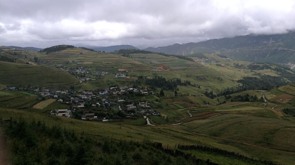 香格里拉.彝族村落